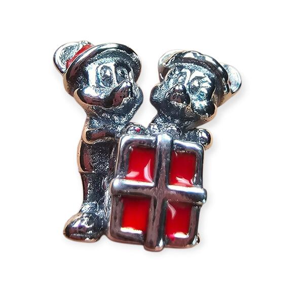 PANDORA Disney Mickey & Minnie Christmas Present Charm #544 - Picture 1 of 2